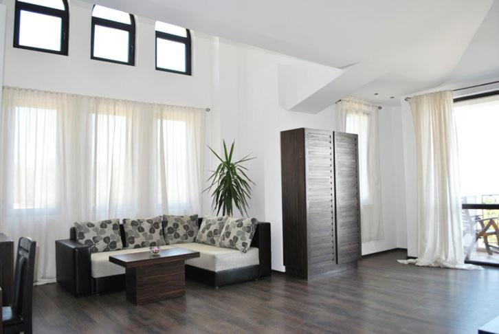 Вила Белисима, Villa Bellissima Bryastovo  Exteriör bild